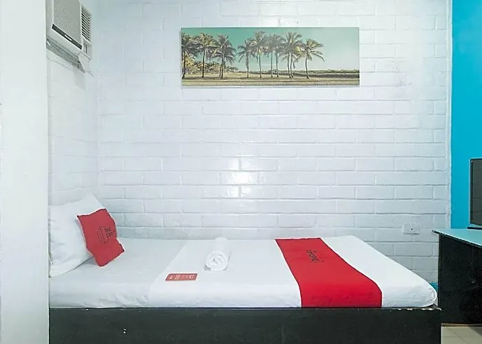 Reddoorz At La Maria And Tourist 3*